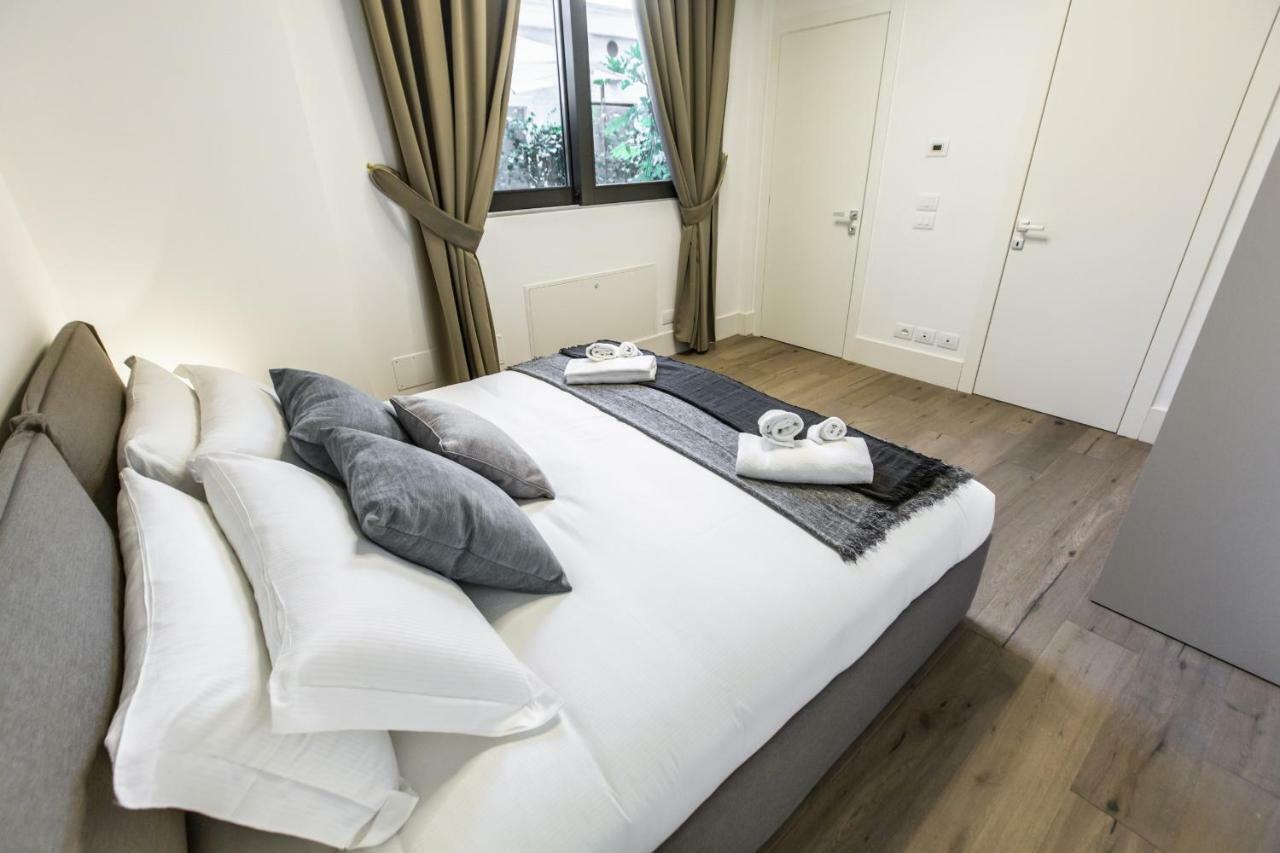 Elegant Fornasa Vecia, Canal View With A Beautiful Garden R&r * Venetië